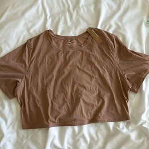 Skims Super Cropped Tshirt in Sienna